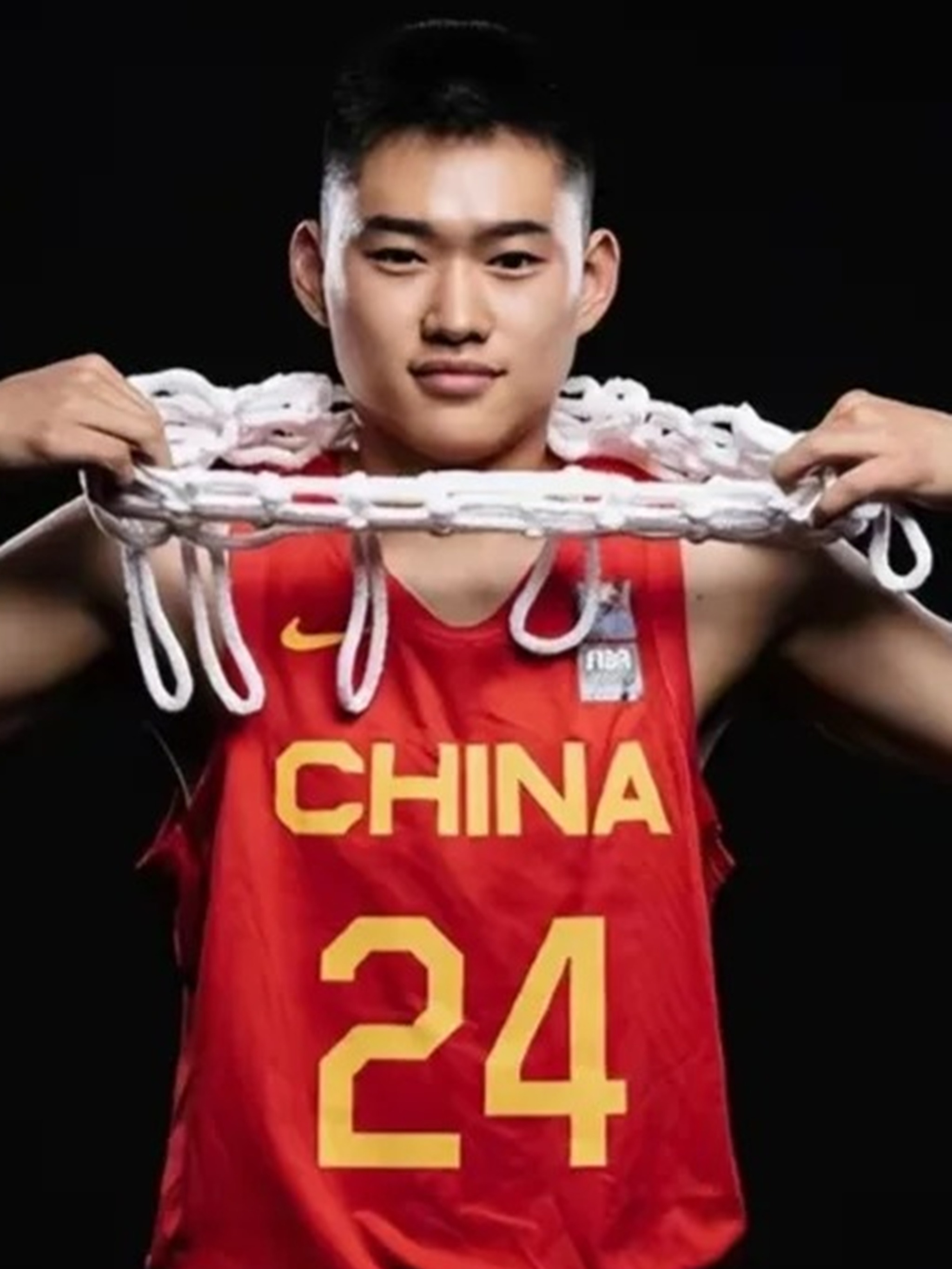 60彩娱乐-曝北控接触黄荣奇补强后卫，辽宁抢赵维伦，山东高速注资+2将离队(赵维伦去美国打球)