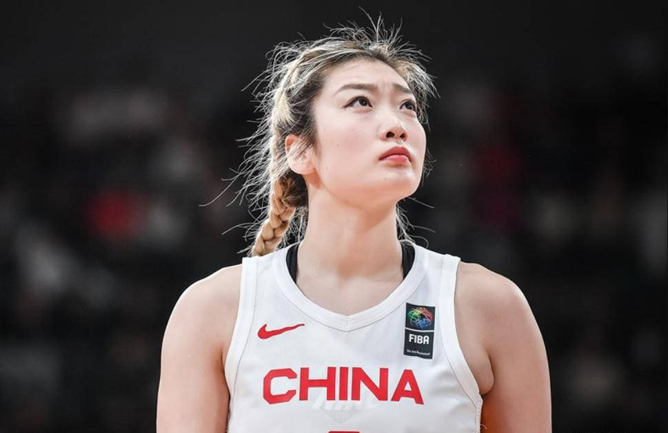 杨舒予15分助女篮复仇澳洲她是宫鲁鸣放弃李梦的底气的简单介绍