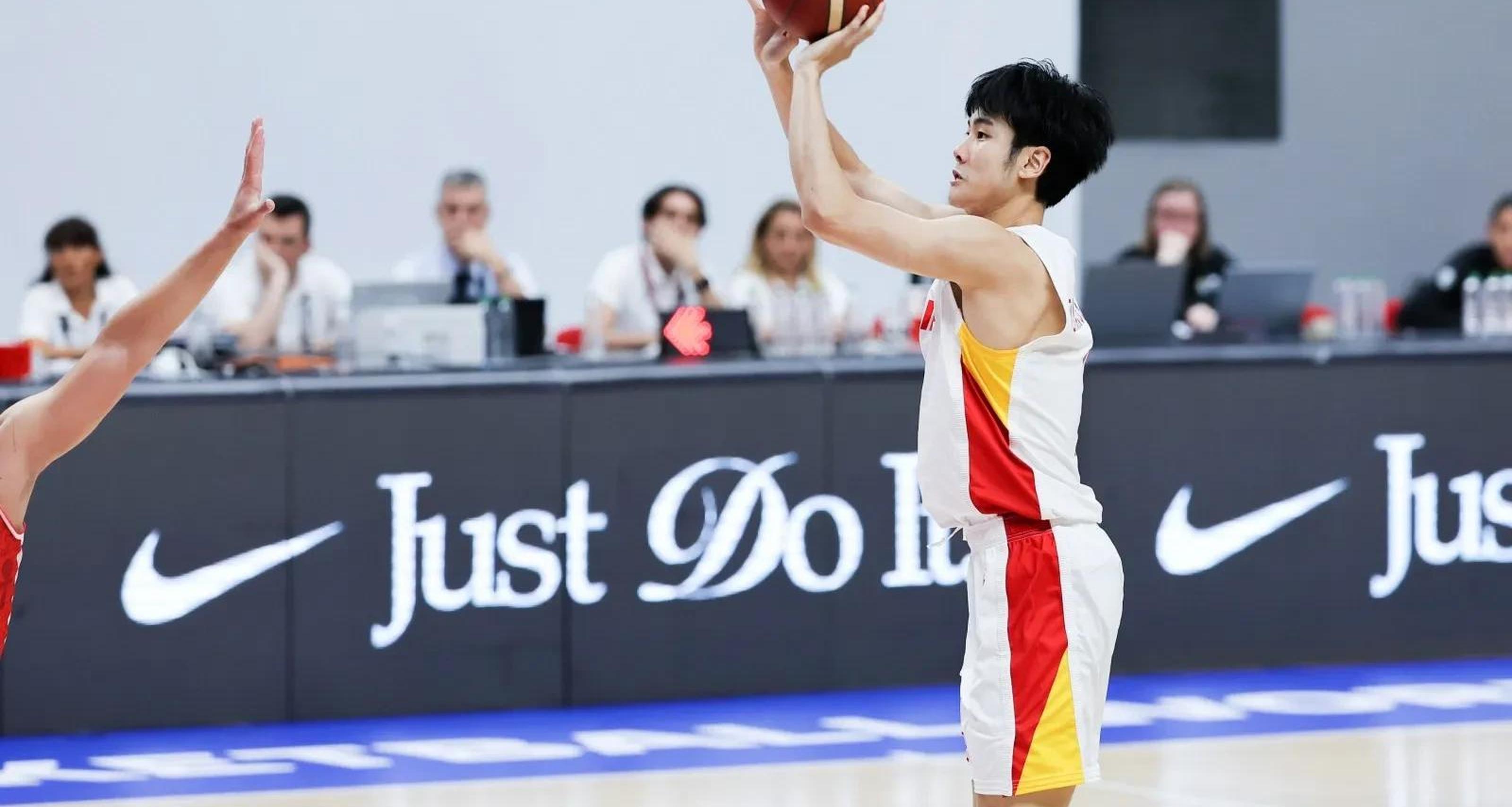 60彩娱乐-关于17岁的朱正很好，但他救不了中国男篮的信息
